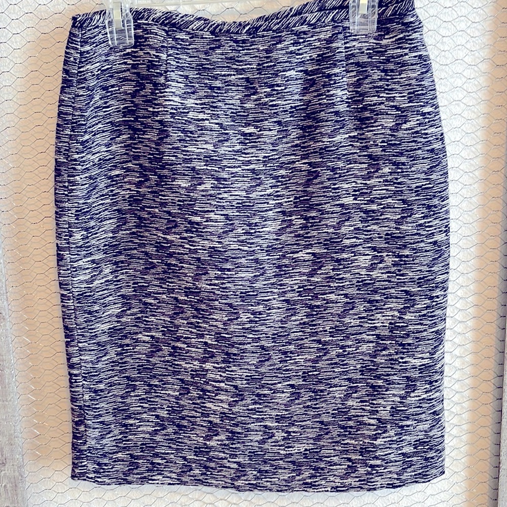 Calvin Klein tweed skirt, Size 4